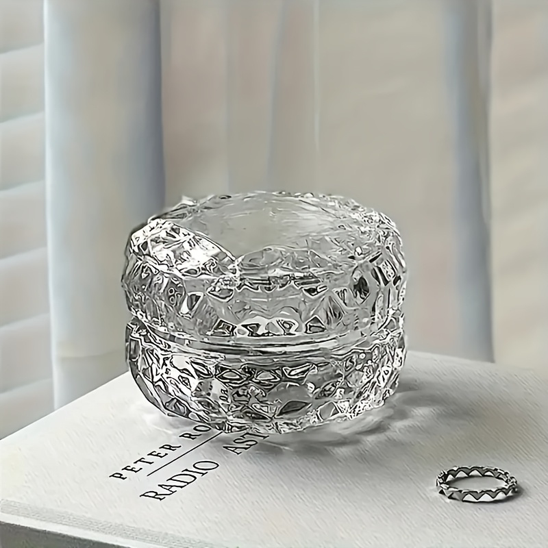 TEMU Elegant Glass Storage Container With A Vintage , Ideal For Organizing Jewelry. This Transparent Jar Serves As A Decorative Piece For Your Desk