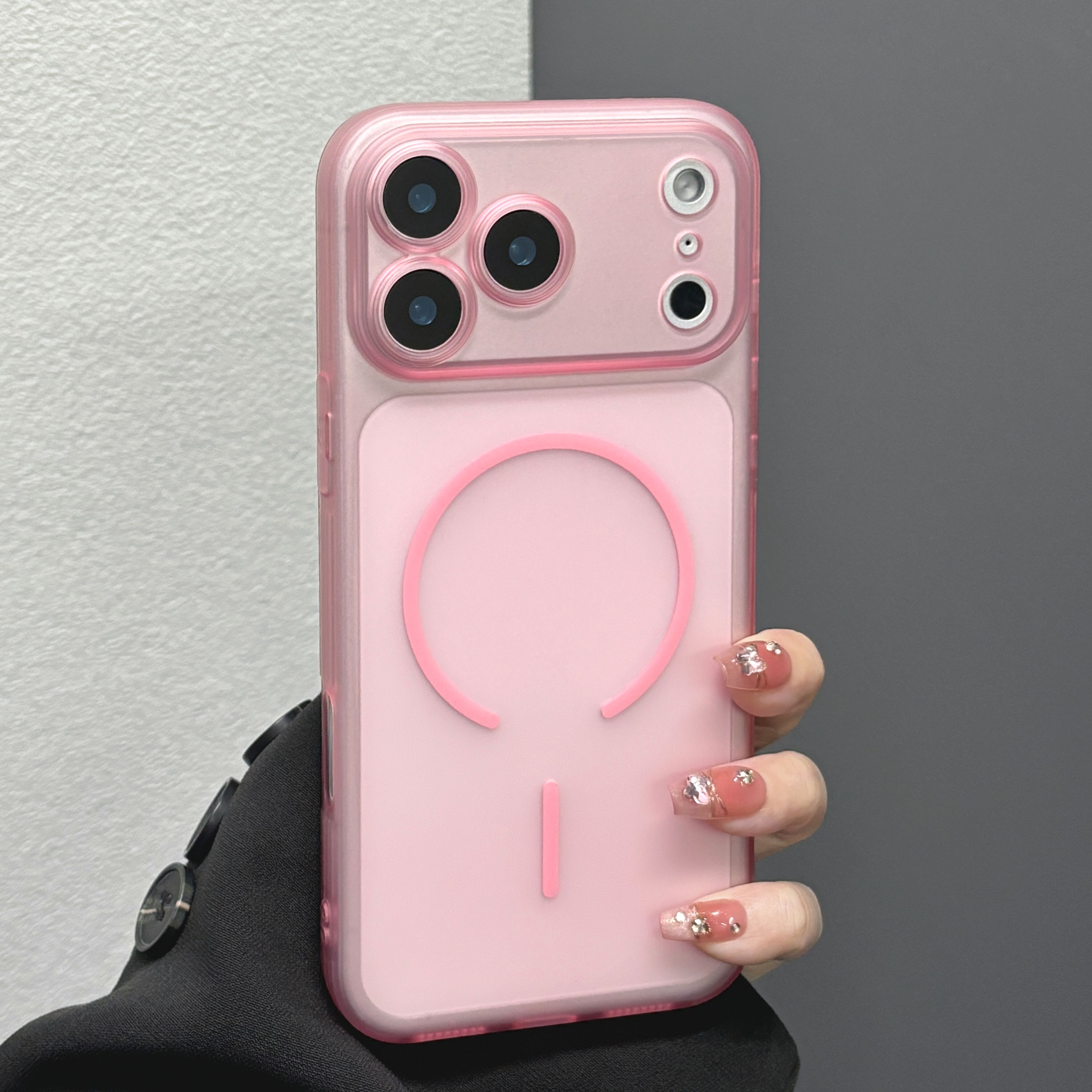 E-shop Handyhülle: Weiche transparente Schutzhülle mit Eisnebel-Magnet-Effekt mattierter Oberfläche, passend für Apple iPhone 17 Pro/iPhone 17 Pro Max,