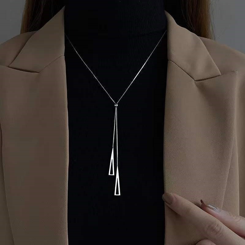 Women's Triangular Geometric Stretch Necklace, Elegant Gift