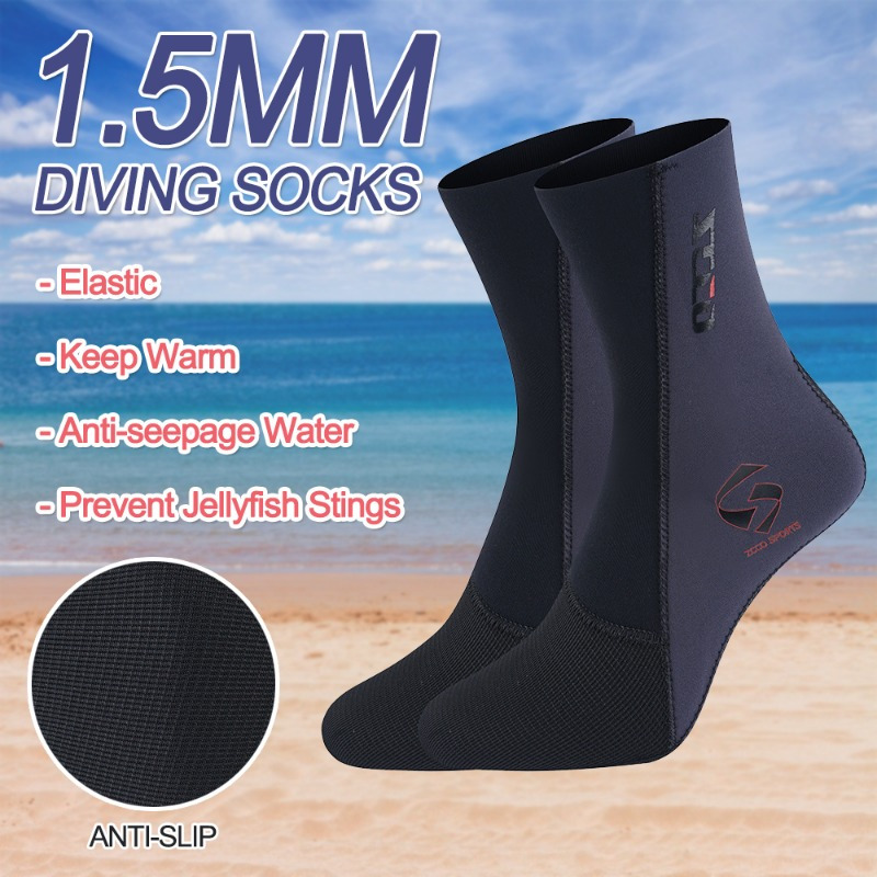 pair of neoprene diving socks, wear-resistant and non-slip