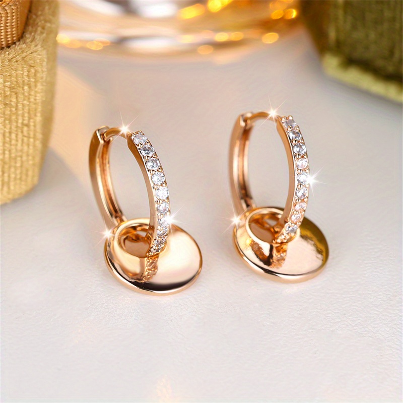 E-shop 1 Paar goldenfarbene weiße Synthetische Zirkonia Ohrringe Lange Hängeohrringe Valentinstags Schmuck, ohne Batterie