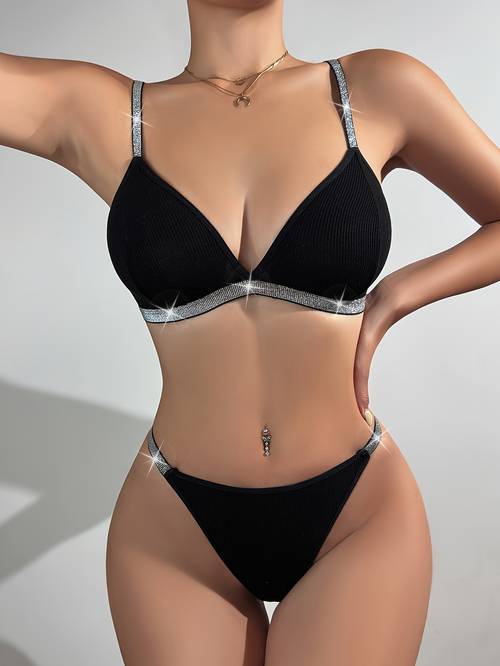 conjunto de bikini con correa de pedrería negra, estilo diseño en profundidad, traje de baño para vacaciones en
