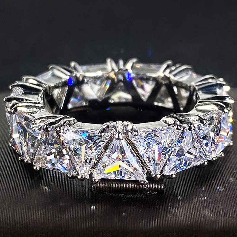 TEMU Hot-selling Jewelry, Full Of Single-row Triangular Titanium Moissanite Ring, Women's Gift Ring S925 Silver Inlaid Moissanite, Beautiful Holiday