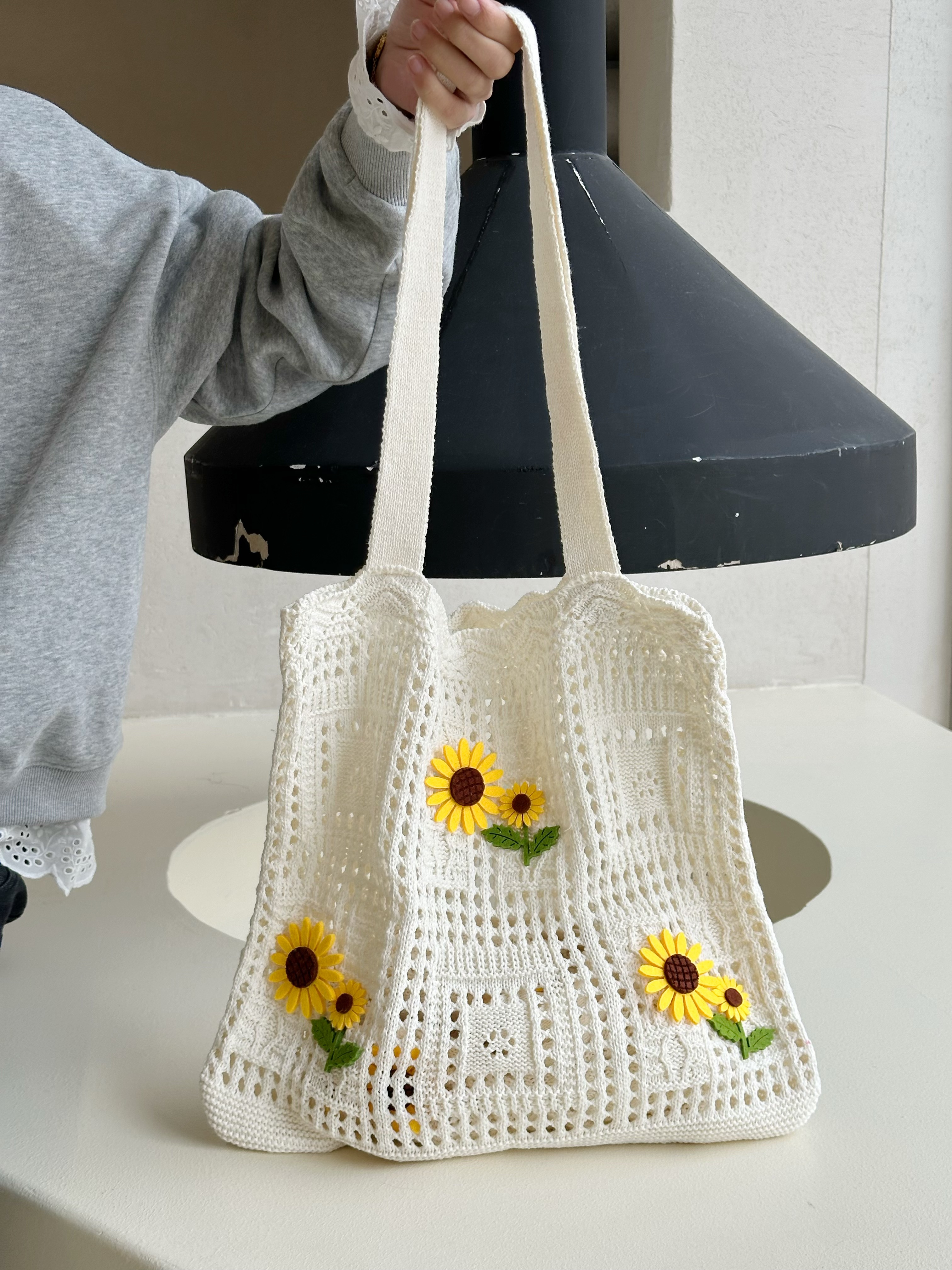 Bolsa de de moda para mujeres con gran capacidad, tejida en crochet  hueca, poliéster, diseño sin cierre, ideal para ir de compras y