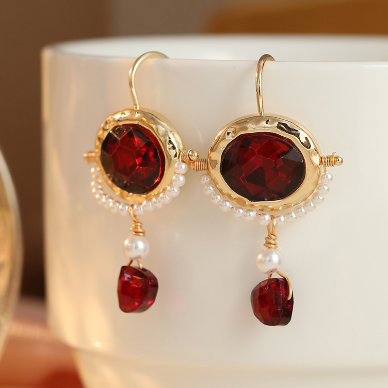 TEMU Ladies' Vintage Ear Hook, Hammer Patterned Red Synthetic Zirconia Pendant Light Luxury Elegant Design, Daily Commuting, Dating And Dinner