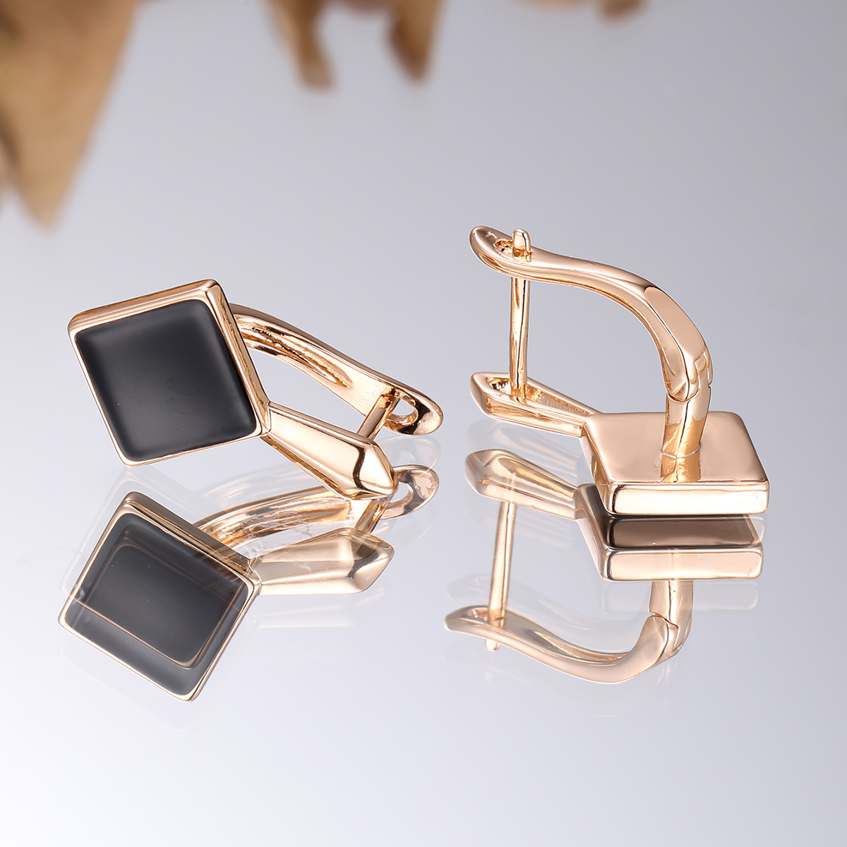 Women's Minimalist Black Square Earrings