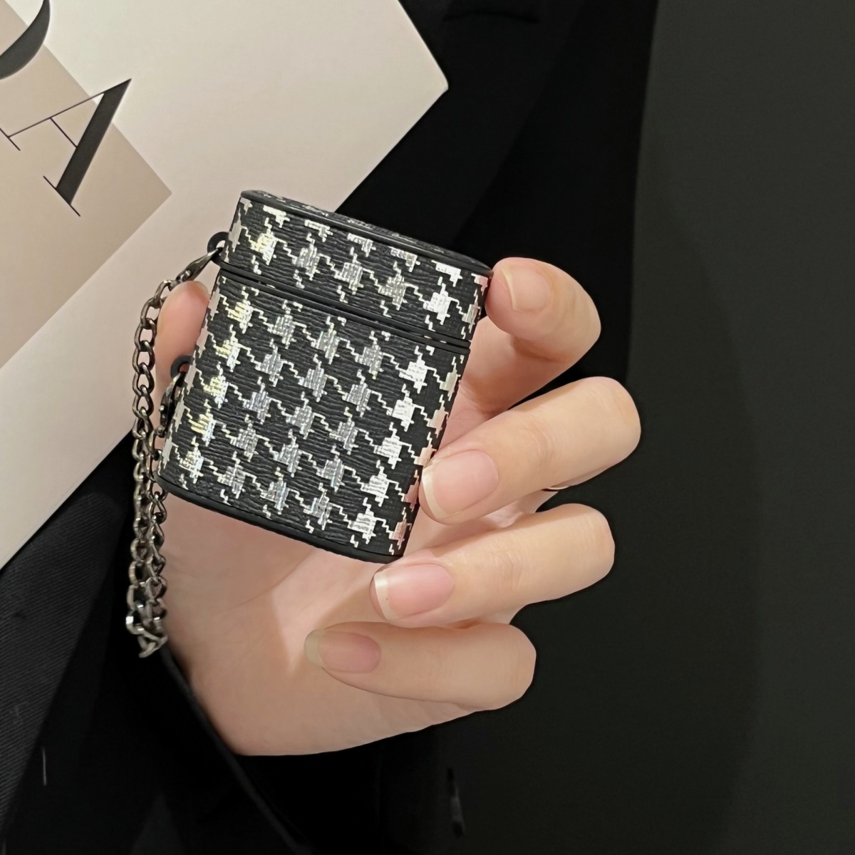 Silicone Square Earphone Case for AirPods 1/2/3/4/Pro/Pro2, Shockproof Protective Cover, Black/Bronze, Durable Earphone Pouch