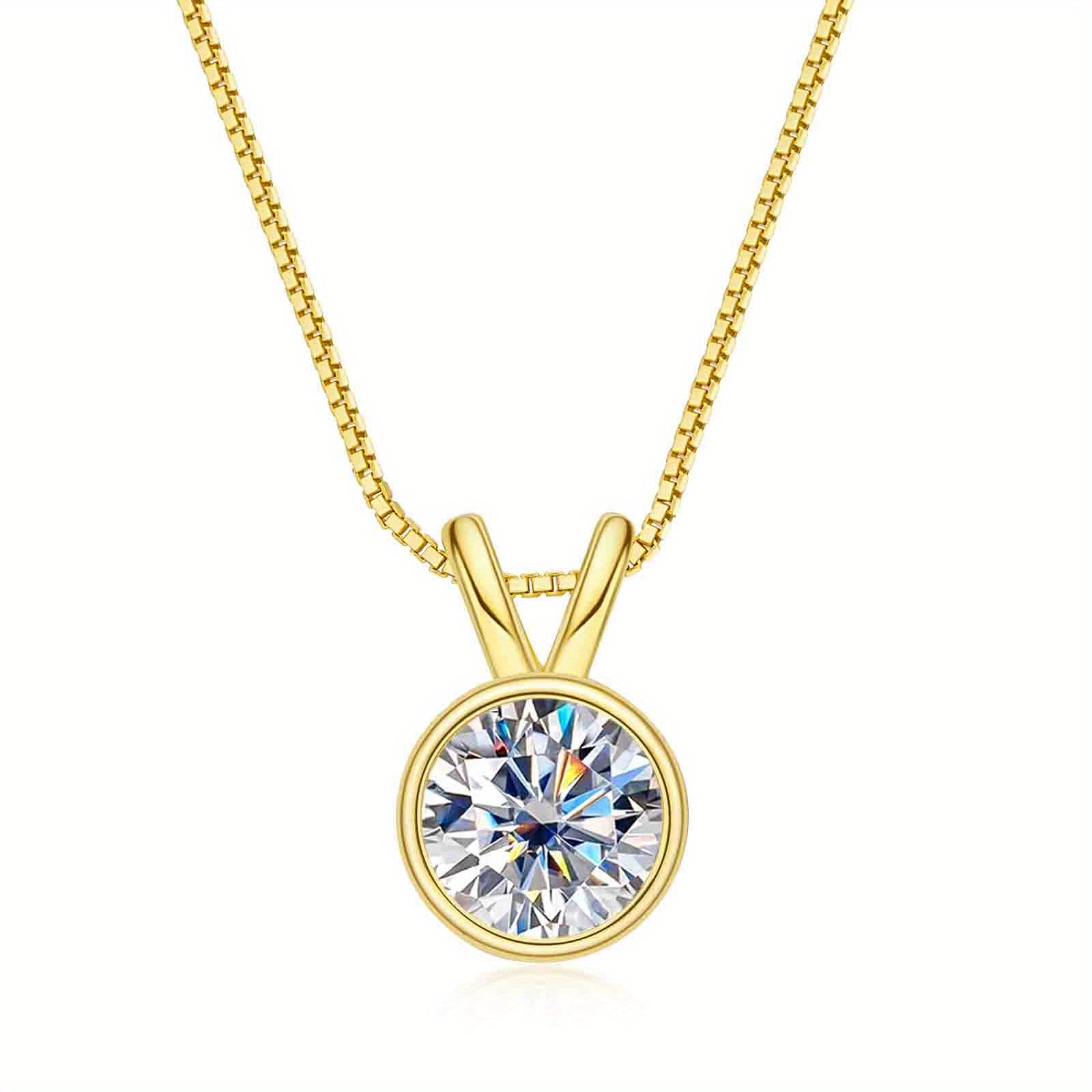 Round Pendant Necklace Made Of 925 Silver And Featuring A 1-carat Moissanite, Perfect For Summer , Wedding Proposals, Or Parties, Making It An Ideal Gift For Parents