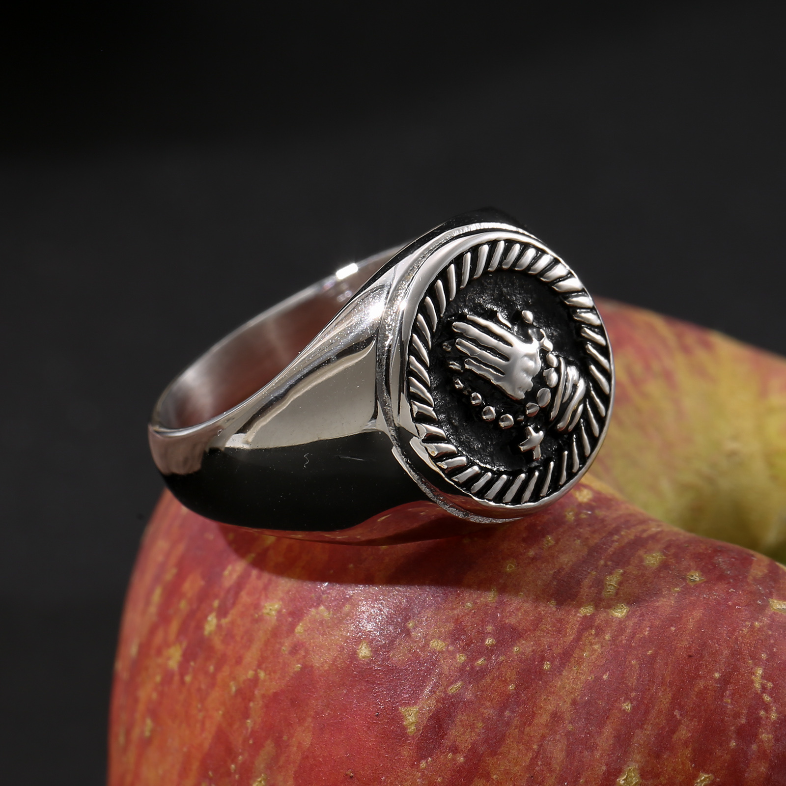 Hand Signet Rings Men Women 316l Stainless Steel Golden Silvery Religious Cross Band Rings Fashion Accessory Gift