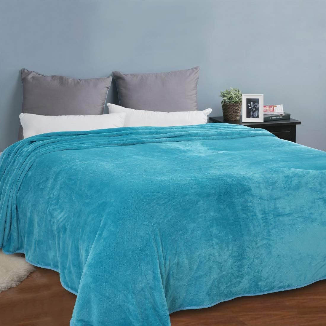 ultra soft fleece blanket king size no shed no pilling luxury plush cozy 300gsm lightweight blanket for bed couch chair sofa suitable for   108 x 90 90 x 90