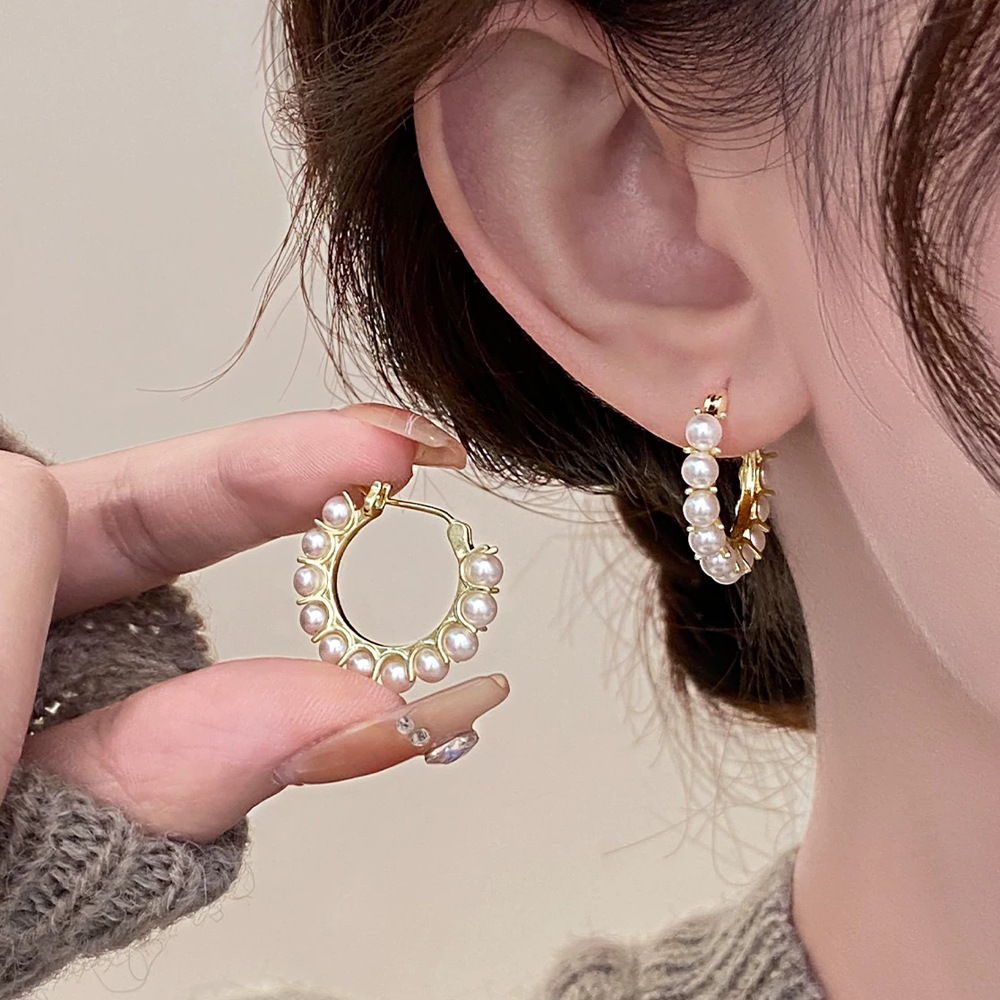 TEMU 2pcs Vintage High-end Seed Bead Hoop Earrings, Golden Clasp Earrings, Women' And Versatile Jewelry Accessories