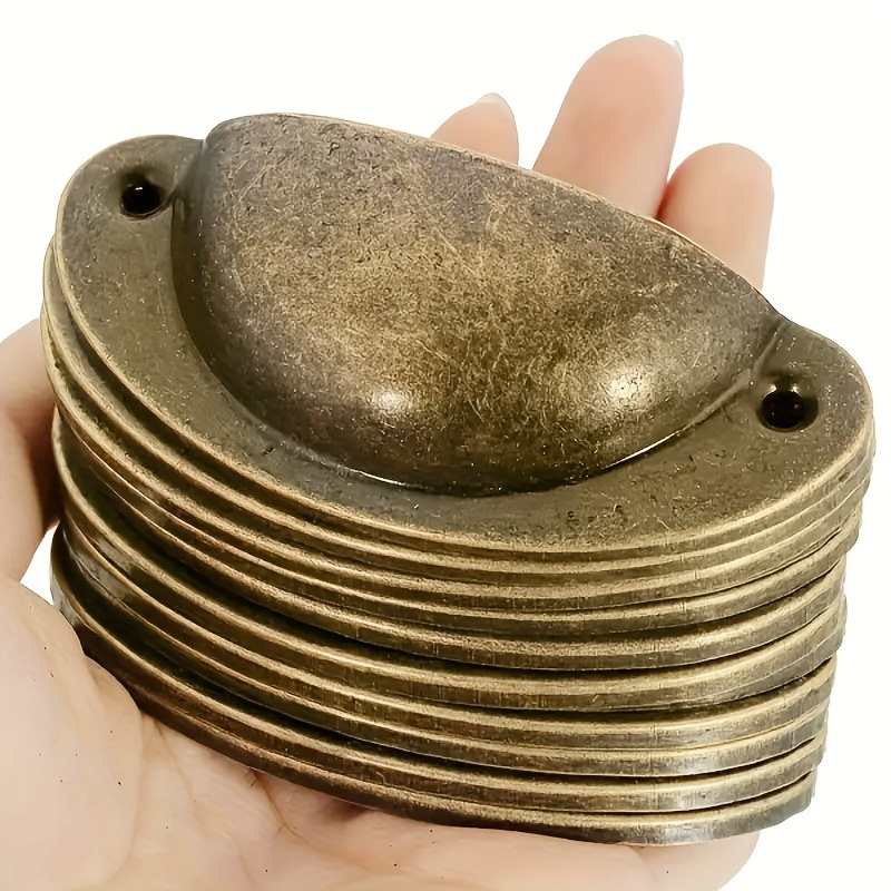 E-shop Ein Set aus 10 eingesetzten Metallgriffen im Antik-Stil, geeignet für Schubladen, Schränke und Mülleimer, mit Montagezubehör, lackierte