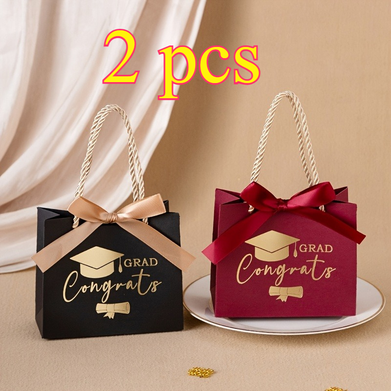 E-shop Geschenk für Sie/Ihn 2/6 Stk. Geschenktüte mit goldenem Druck im Doktorhut-Design – Elegante Mini-Tragetasche mit Band Aufdruck „GRAD CONGRATS“,