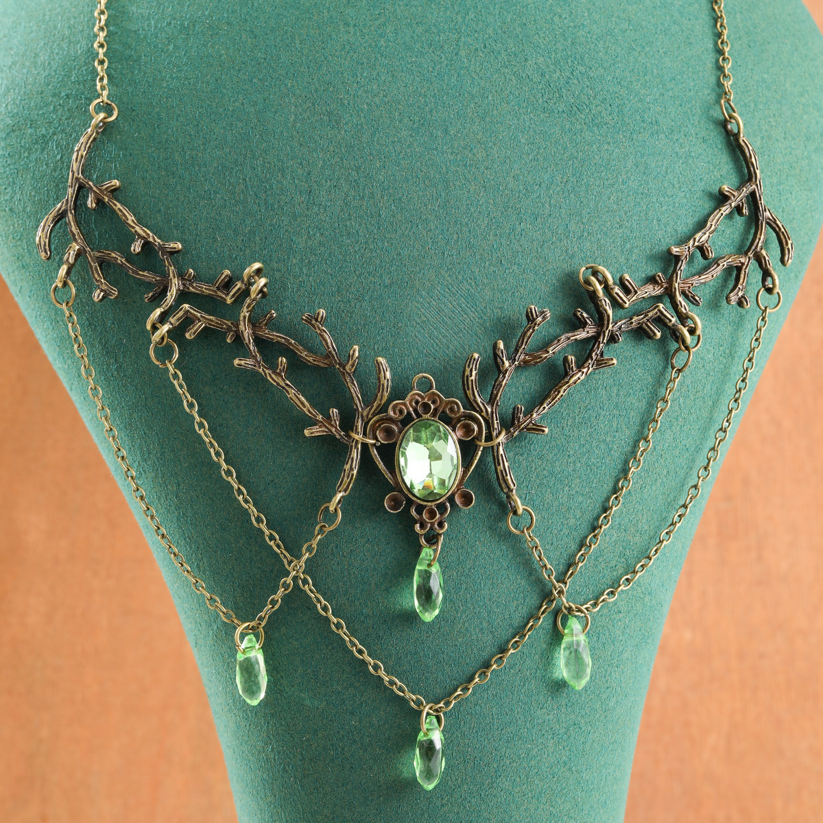 TEMU Retro Bohemian Hollow Branch Synthetic Gemstone Tassel Pendant Women's Necklace Green Synthetic Zirconia Inlay Easy Women's Jewelry Additions Party Evening Wear Commemorative Gift