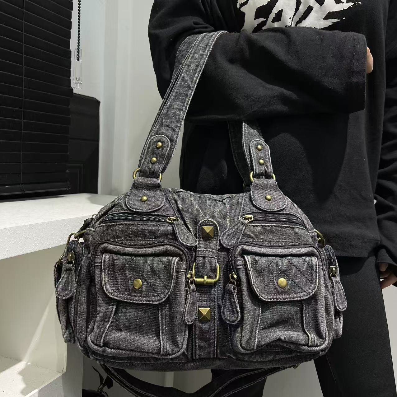 ladies fashionable retro casual cool handbag personalized - Temu
