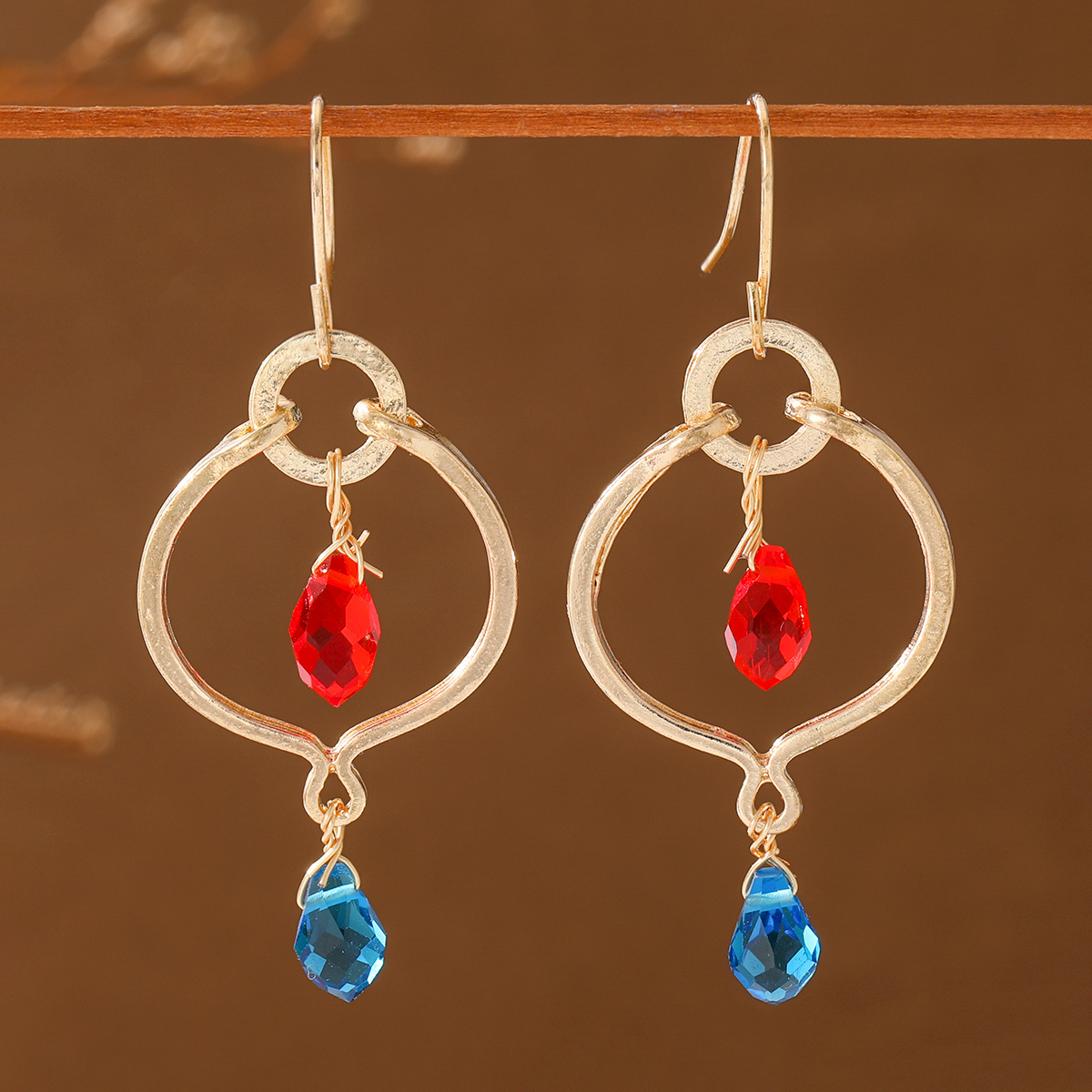 TEMU Retro Style Distressed Hollow Geometric Color-block Long Women's Earrings Suitable For Parties Gatherings Casual Wear Jewelry
