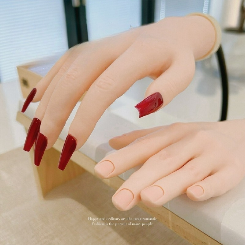 flexible plastic finger model for practicing nail art featuring a soft adjustable design that simulates skin for manicure training Product details 0