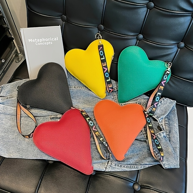 

Women' Mini Heart-shaped Crossbody Bag - Casual Leather Wallet With Shoulder Strap
