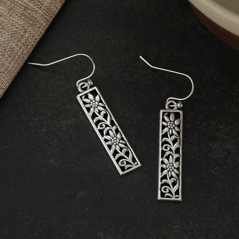 Women's Vintage Rectangular Hollow Dangle Earrings
