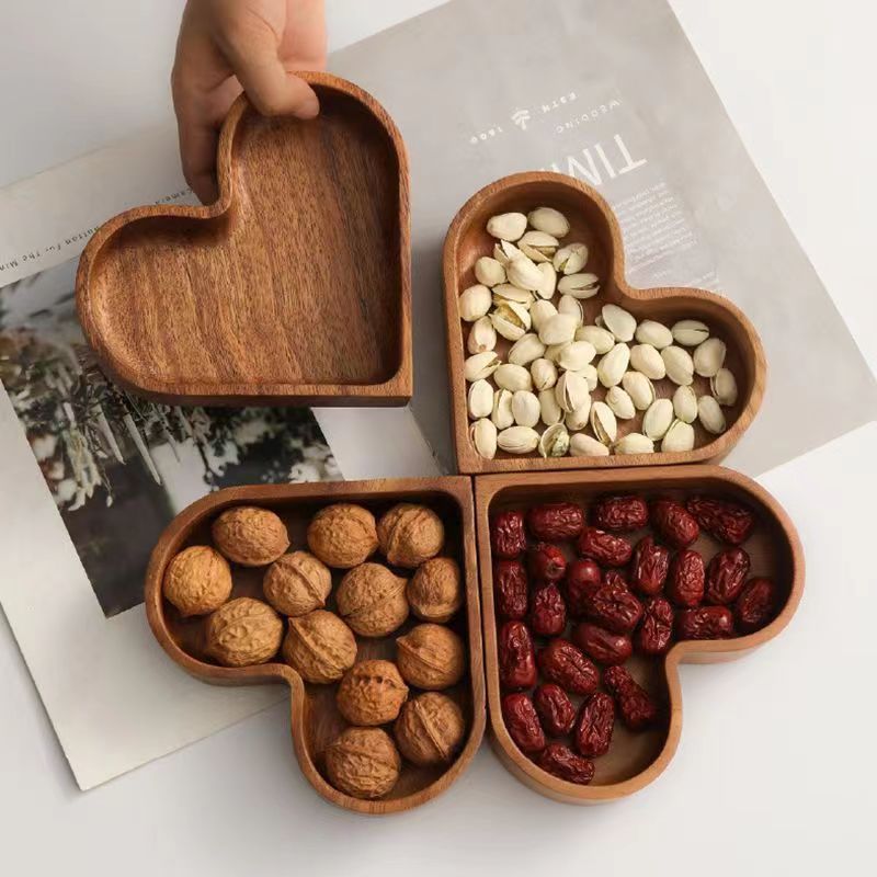 Heart-Shaped Candy Box | Wooden Stackable Candy Tray, Solid Wood Fruit Plate, Nut Tray, Creative Walnut Wood Tray