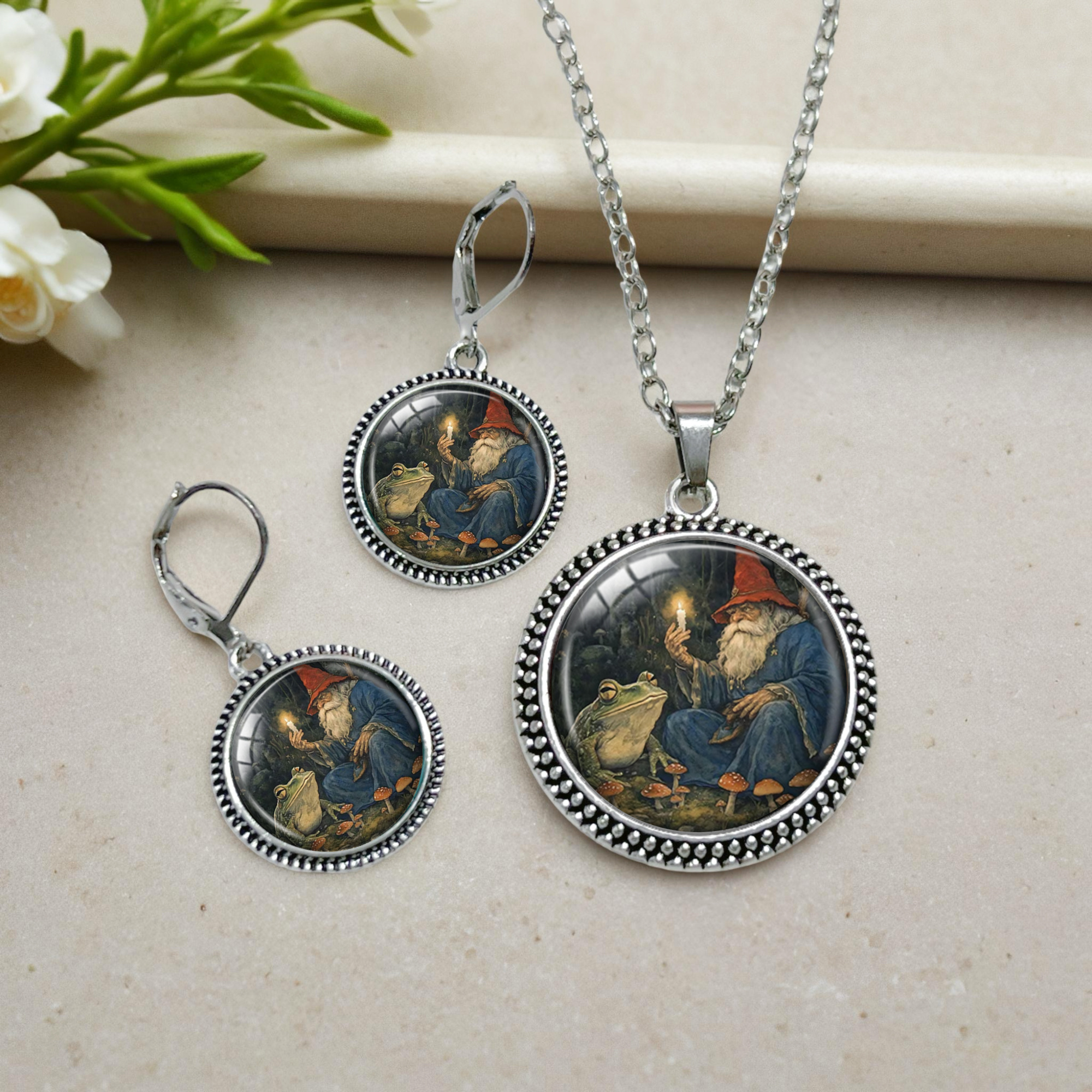3pcs Red Hat Wizard Toad Dark Forest Jewelry Set