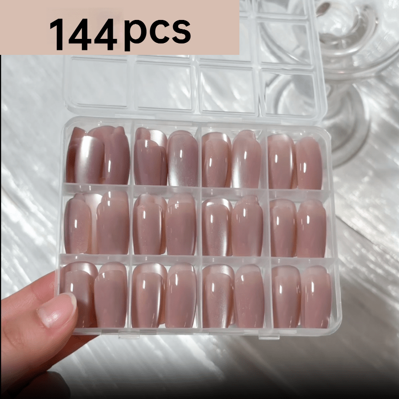 E-shop Die -Box Nagelbox enthält 144 Stück eistransparente Aurora Nude Pink Glitzer Cat-Eye Quadratische Full-Cover Falsche Nägel. Dieses Set enthält