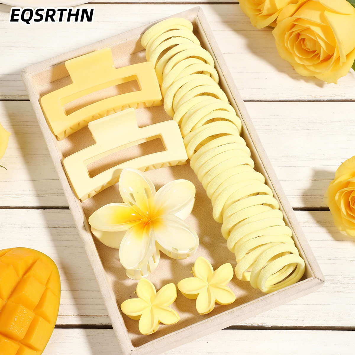 Set of 25 Creamy Yellow Hair Clips
