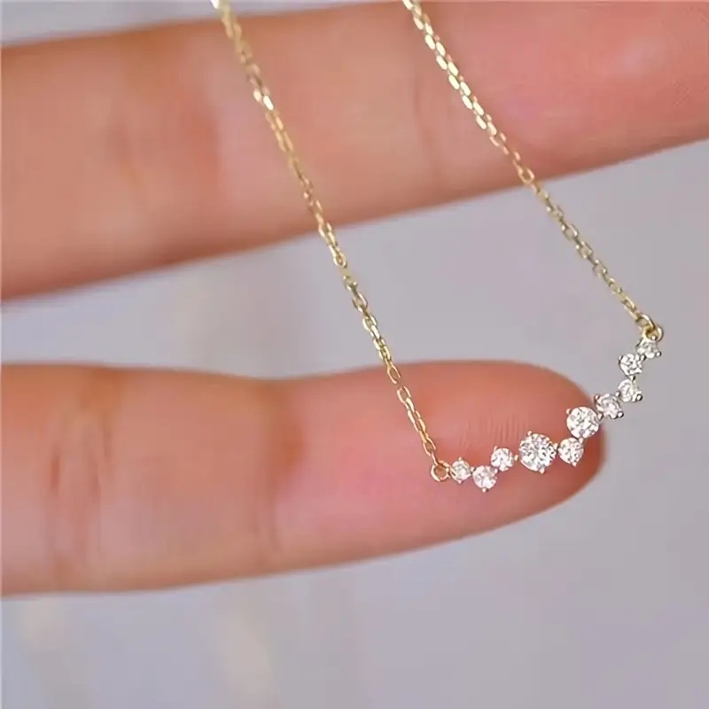Image of Elegant Simple Inlaid With Synthetic Zirconia Pendant Necklace Ideal For Women Engagement Parties Vacations Daily Wear Jewelry