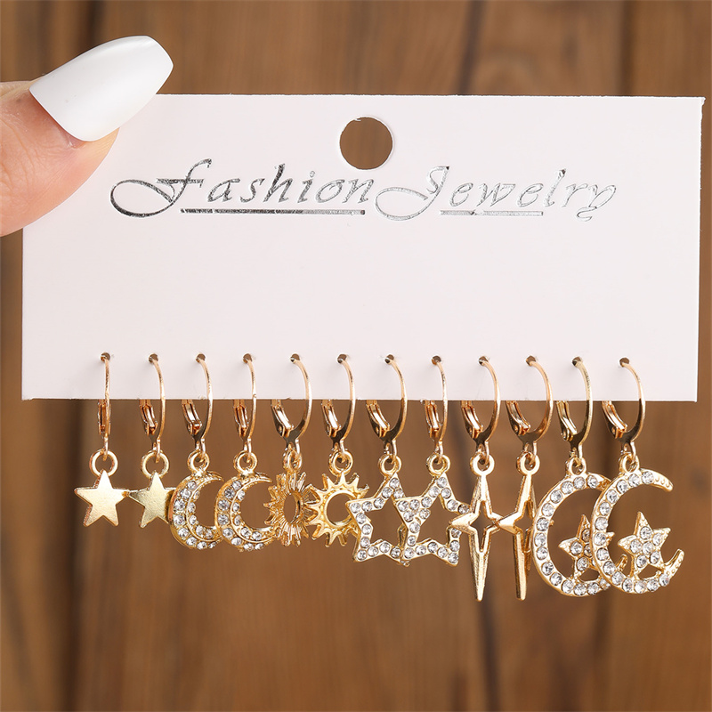 TEMU 6 Pairs Exquisite Luxurious Star Moon Earring Set Women's Fashion Drop Earrings