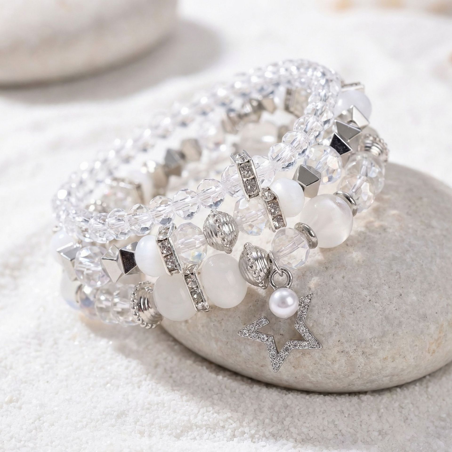 Multi-Layer Stackable Star Pendant Bracelet for Women