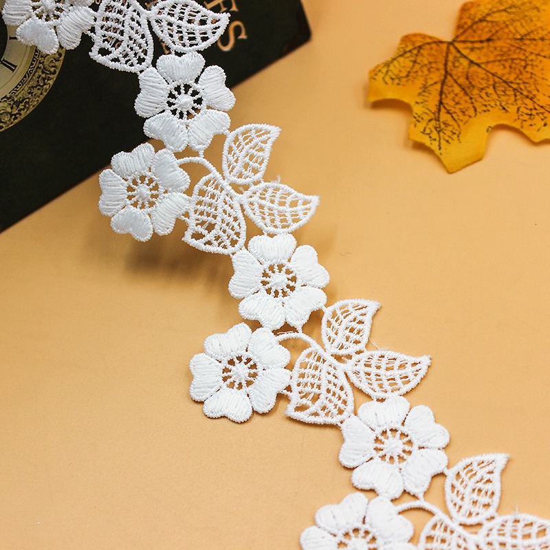 TEMU /width 4cm Black And White Flower Hollow Embroidery Lace, Exquisite Three-dimensional Flower And Leaf Design, Suitable For Clothing Sewing,