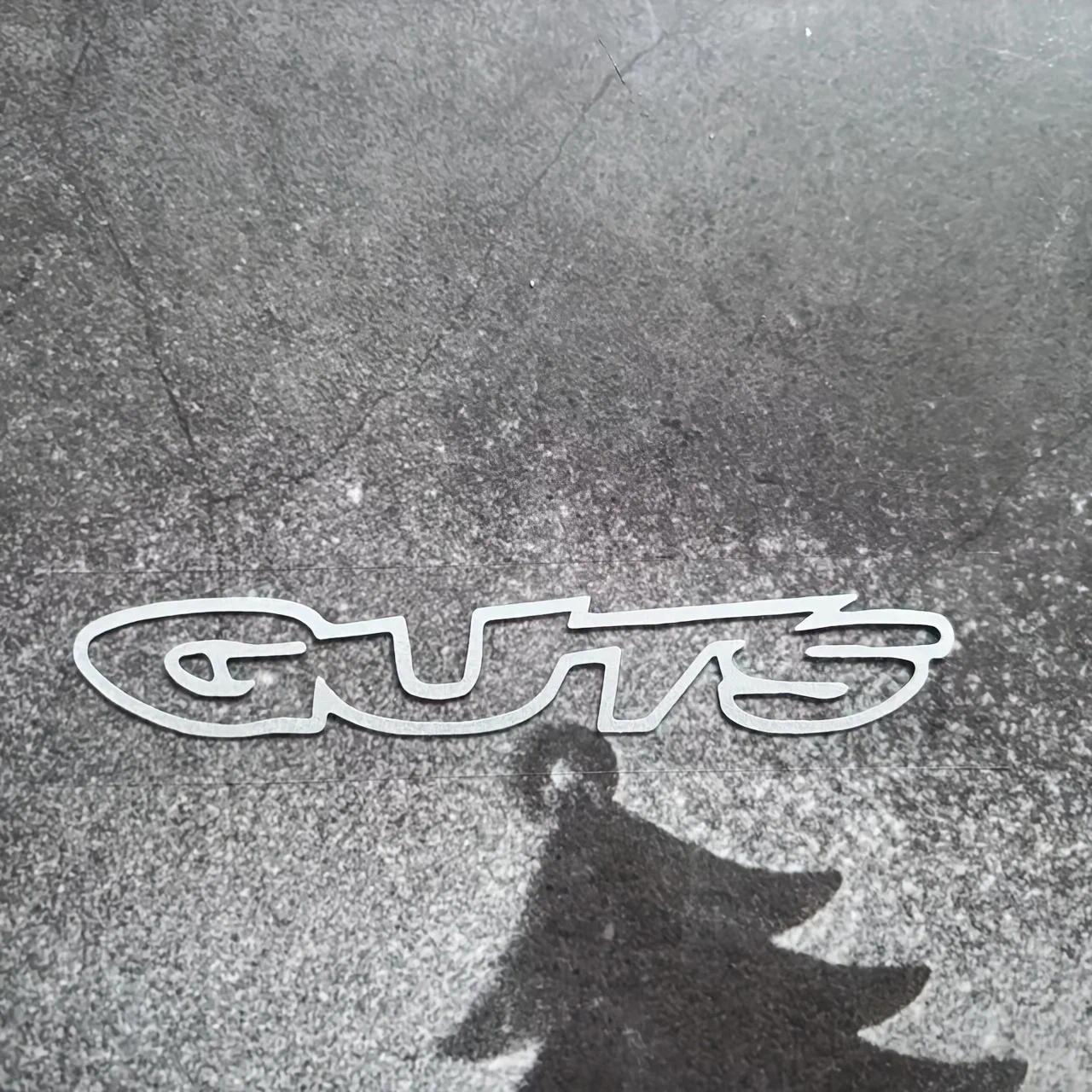 TEMU GUTS minimalistischer Logo-Aufkleber, selbstklebend, wasserdicht | für Laptop/LKW/Geländewagen/Tür/Heckscheibe/Stoßstange