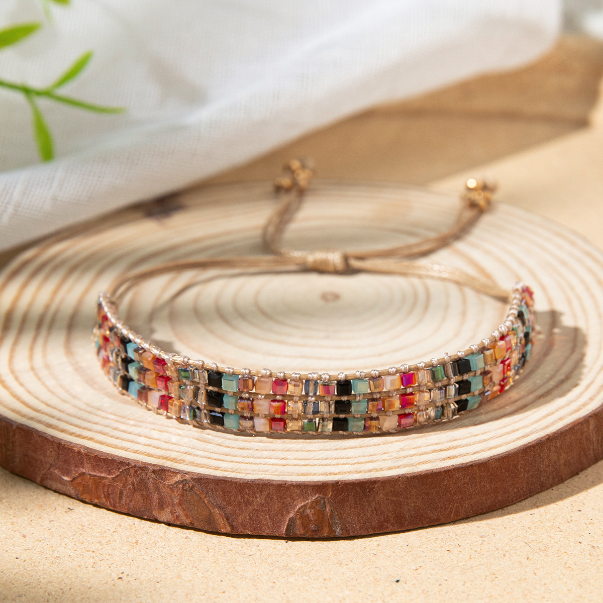 E-shop 1 Böhmisches Stil Buntes Glasperlenarmband für Frauen - Verstellbares Geflochtenes Band mit Lebendigen Farbverlaufperlen, für Lässige Kleidung,