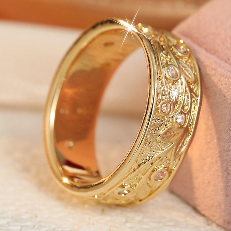 Women's Vintage Leaf Pattern Carved Wide Face Ring, Handmade Copper