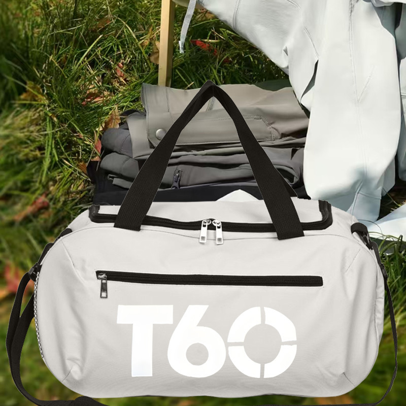 A Single T60 Printed Lightweight Crossbody Bag Featuring a Zipper, This Spacious Gym Bag Made of Oxford Cloth Is Versatile And Portable. Ideal for Sports, Travel, And Yoga, It Comes in Blue And Is Designed As a Ladies' Crossbody Bag