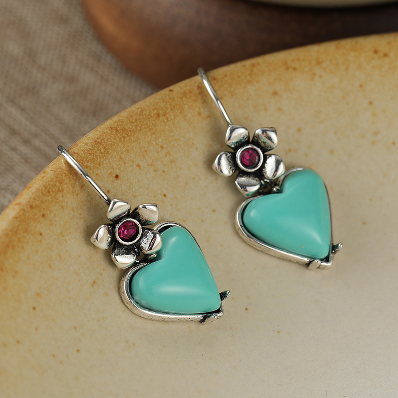 TEMU Bohemian Retro Style Synthetic Turquoise Heart-shaped Earrings, Ethnic And Niche Design, Small Flower Earrings Suitable For Daily Life,