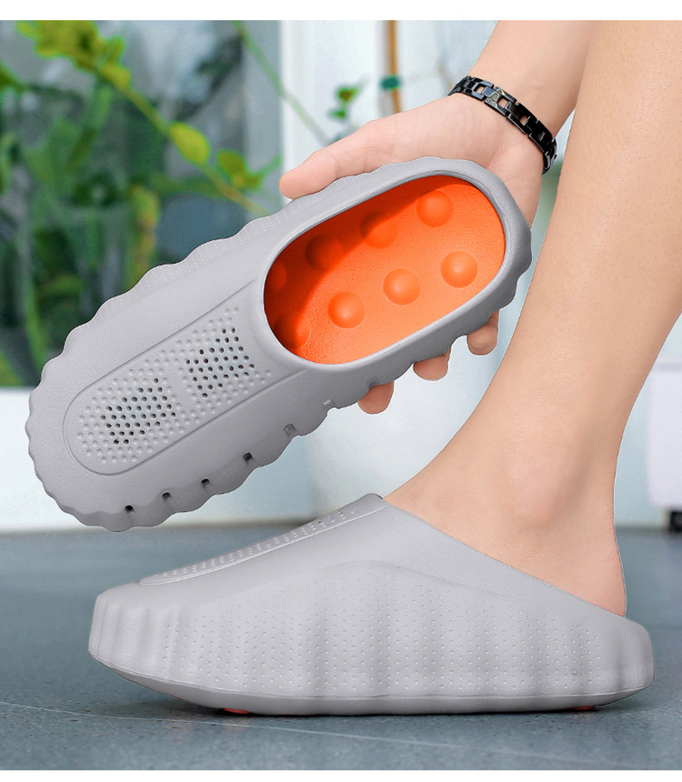 Men'S Summer Outdoor Clogs with a Closed Toe, Casual Beach Footwear in Larger Sizes
