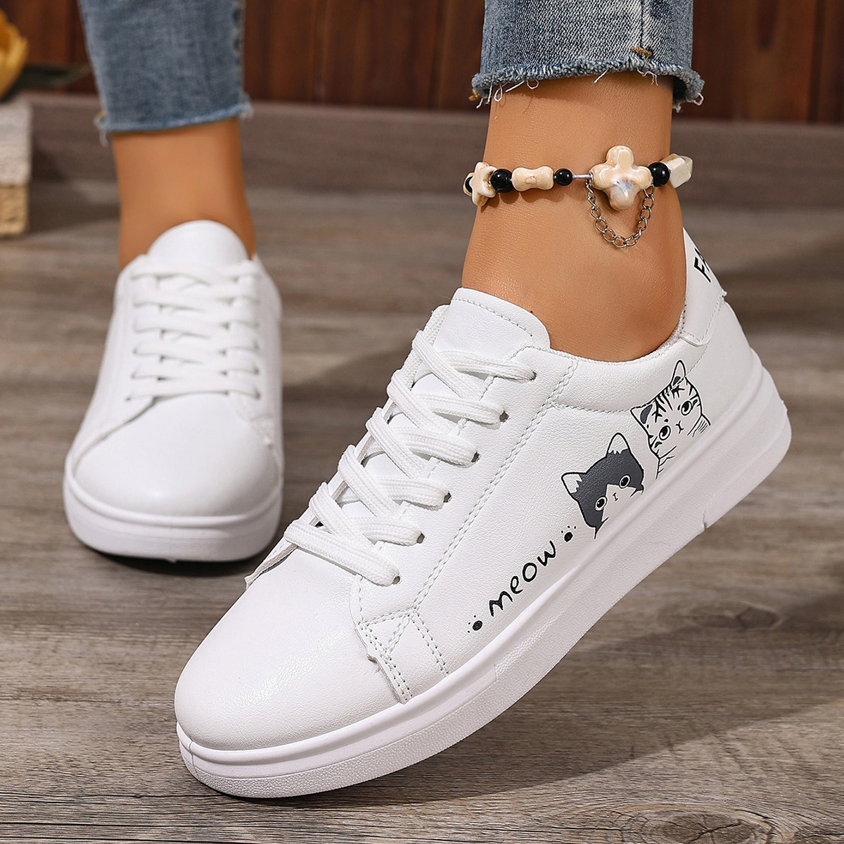 TEMU White Glossy Low-top Lace-up Sneakers, Cat-themed Flat Sole Shoes, Women's Casual Versatile Daily Commuter Single Shoes, Women Shoes