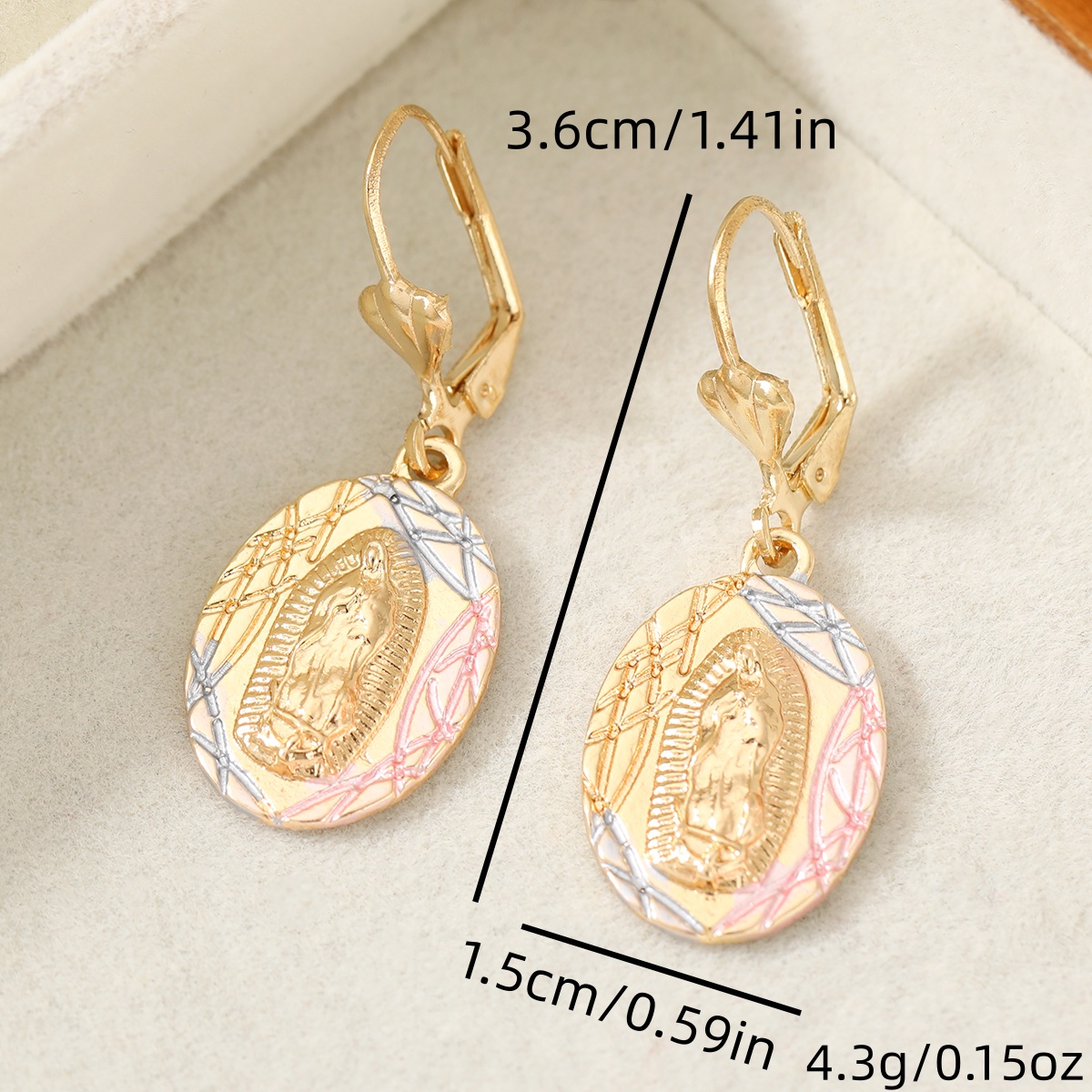 Retro Dual-Tone Oval Pendant Earrings for Women