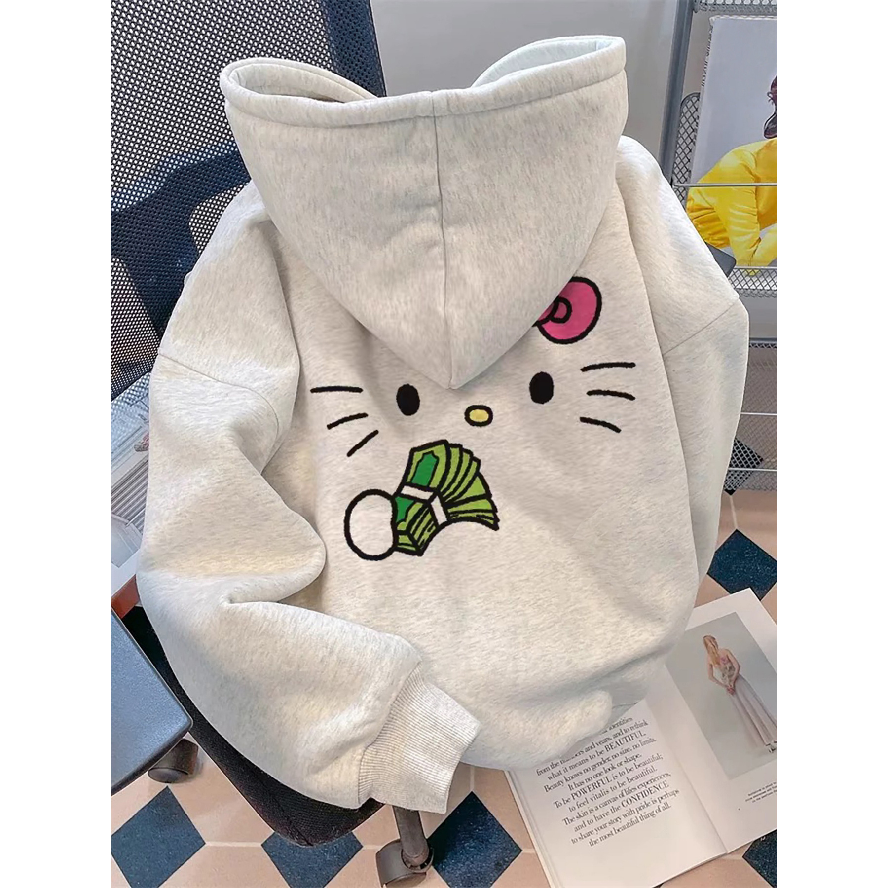 Sanrio Hello Kitty Women's Oversized Hooded Sweatshirt - 2025 Fall Winter Cute Pink Bow & Hello Kitty Face Print, Cozy Long Sleeve Pullover with Pocket, Casual Loose Fit Sweatshirt for Casual Attire (Machine Washable)