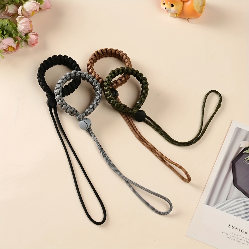 One Adjustable Wrist Strap Dog Leash - a Sturdy Pet Leash Suitable for Chihuahuas And Yorkies, No Battery Required, Featuring a Comfortable Grip