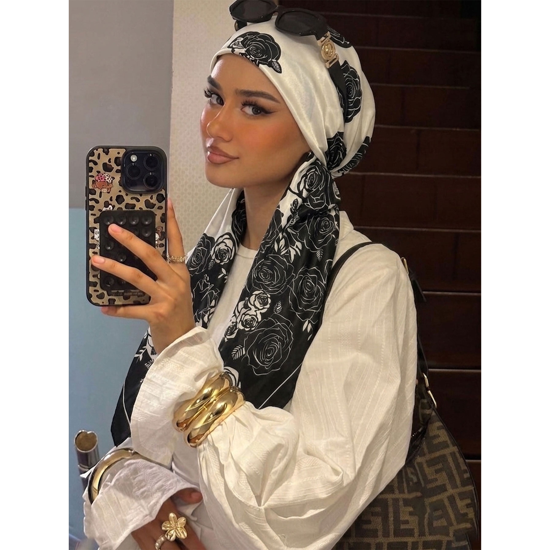 Elastic Dark Rose Floral Headscarf Hat, Comfortable & Stylish