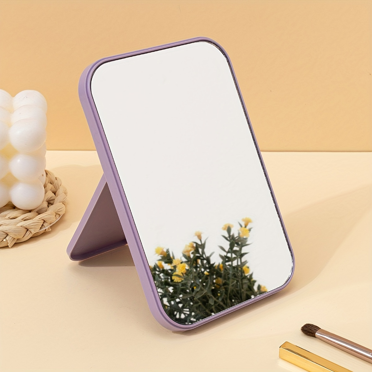 

– Hypoallergenic – , & – Frame Of Plastic – For Dormitory Use – No Battery