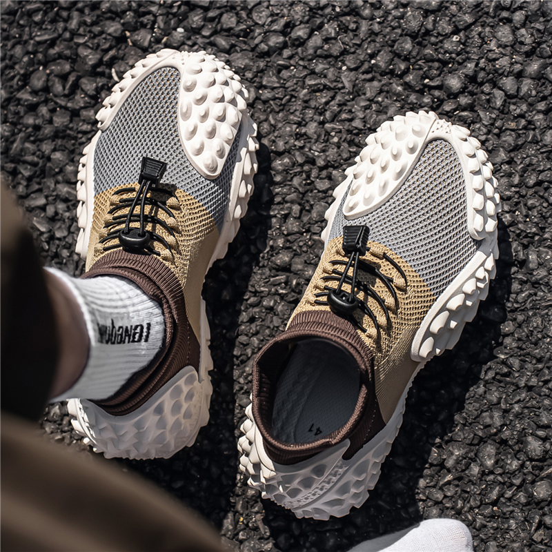 Fashion Durian Tire Sole Slip-On Lazy Shoes