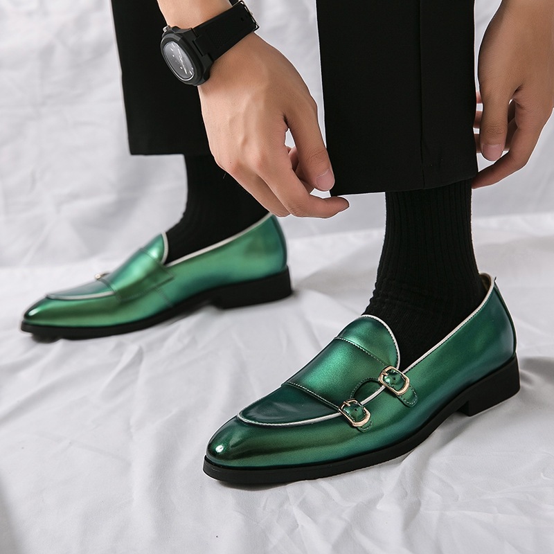 purple dress green shoes 7