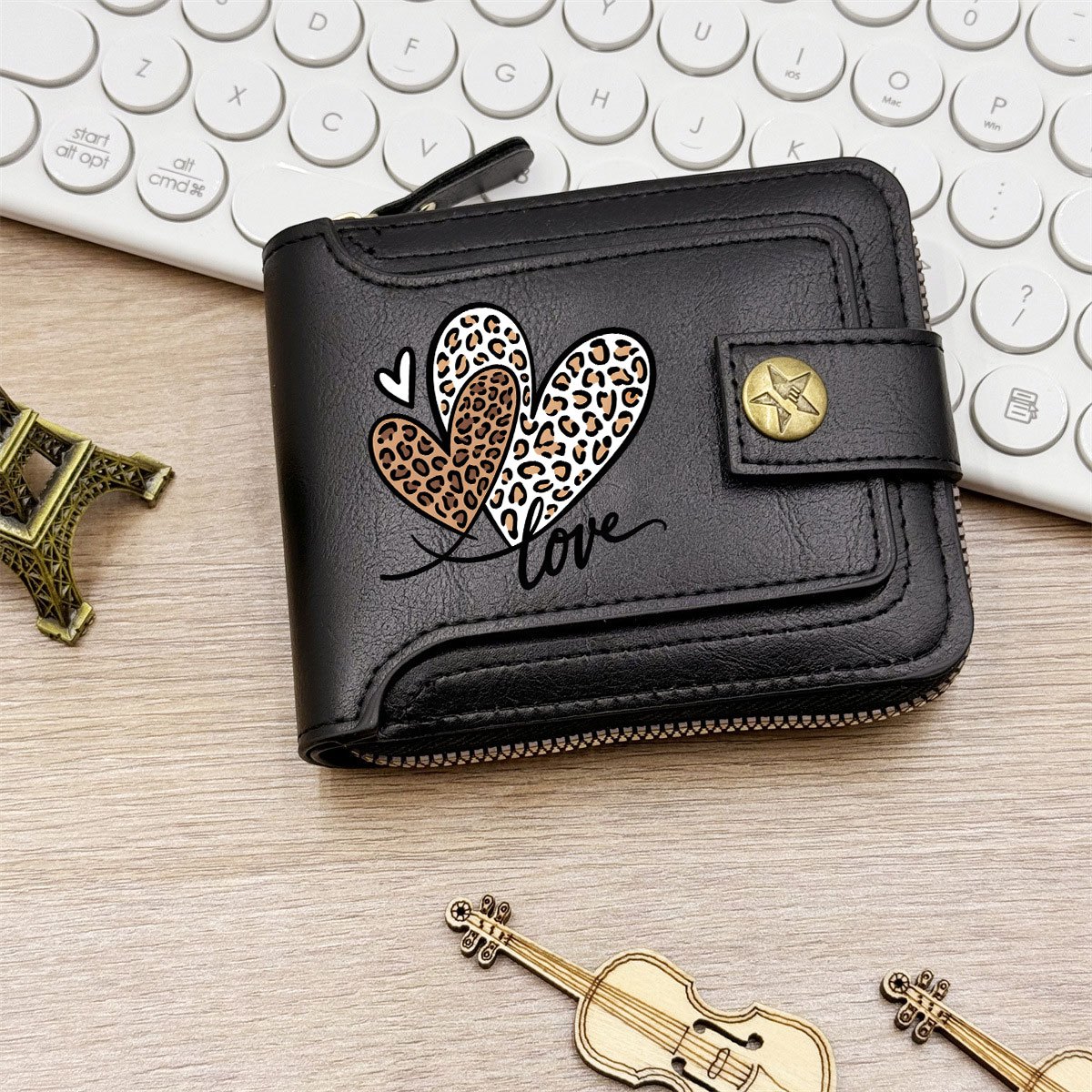 TEMU Leopard Print Heart Love Pattern Classic Vintage Wallet, Zipper Closure, Suitable For Outdoor Travel Walking Shopping , Fashionable Trendy Item,