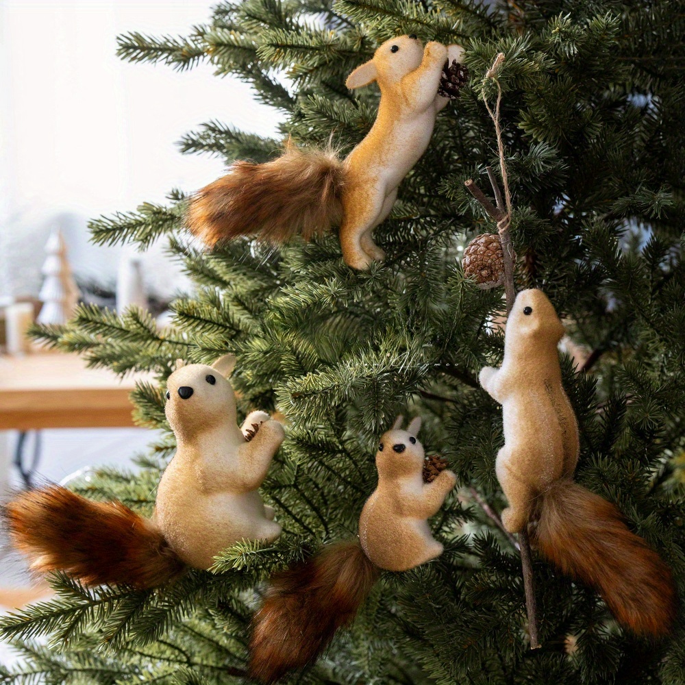 

Christmas Tree Ornaments - Squirrel Hanging Decorations, Artificial Wood/plastic/fabric, No Battery Required