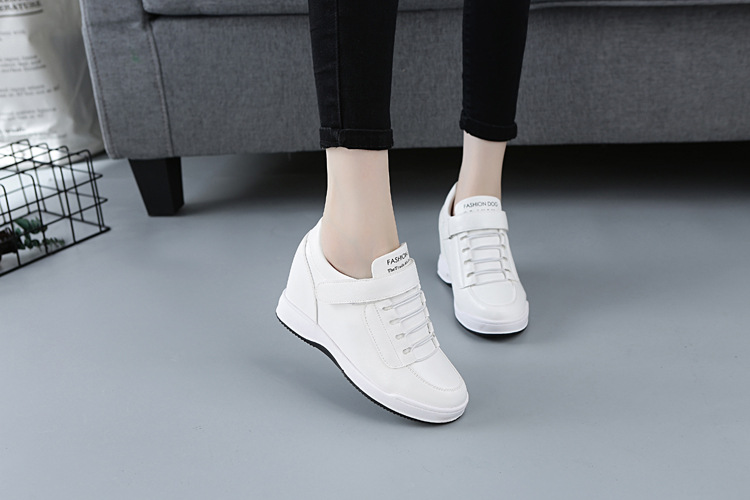 Tenis casual con plataforma para mujer, blancos, cómodos para caminar, suela de goma, forro de tela, versátiles para todas las temporadas, plantilla de EVA, material sintético en exterior e interior