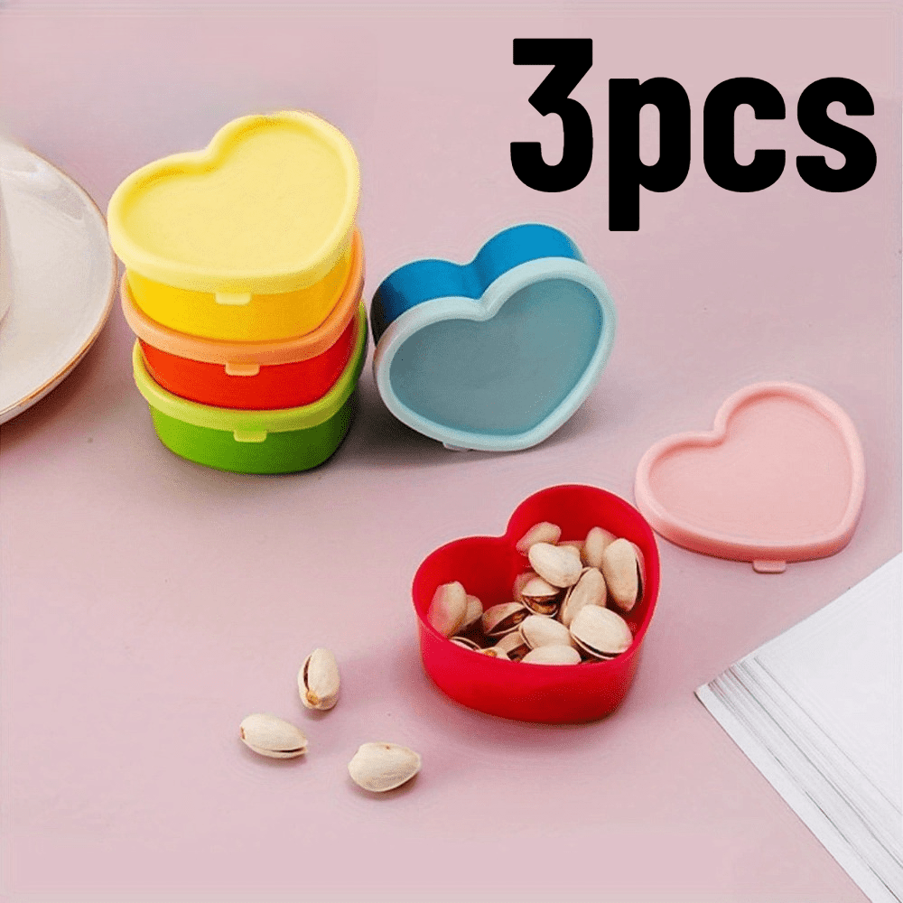 TEMU Random 3pcs Heart-shaped Storage Boxes With Lids - Polished Plastic Food Containers, Suitable For Snacks, Pantries, And Refrigerators, Small