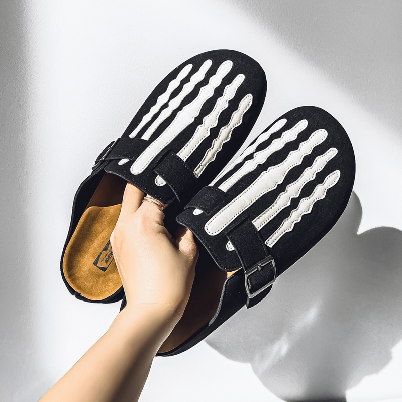 Wears Soft-soled Half-slippers And Of Outdoor Sports Beach Sandals